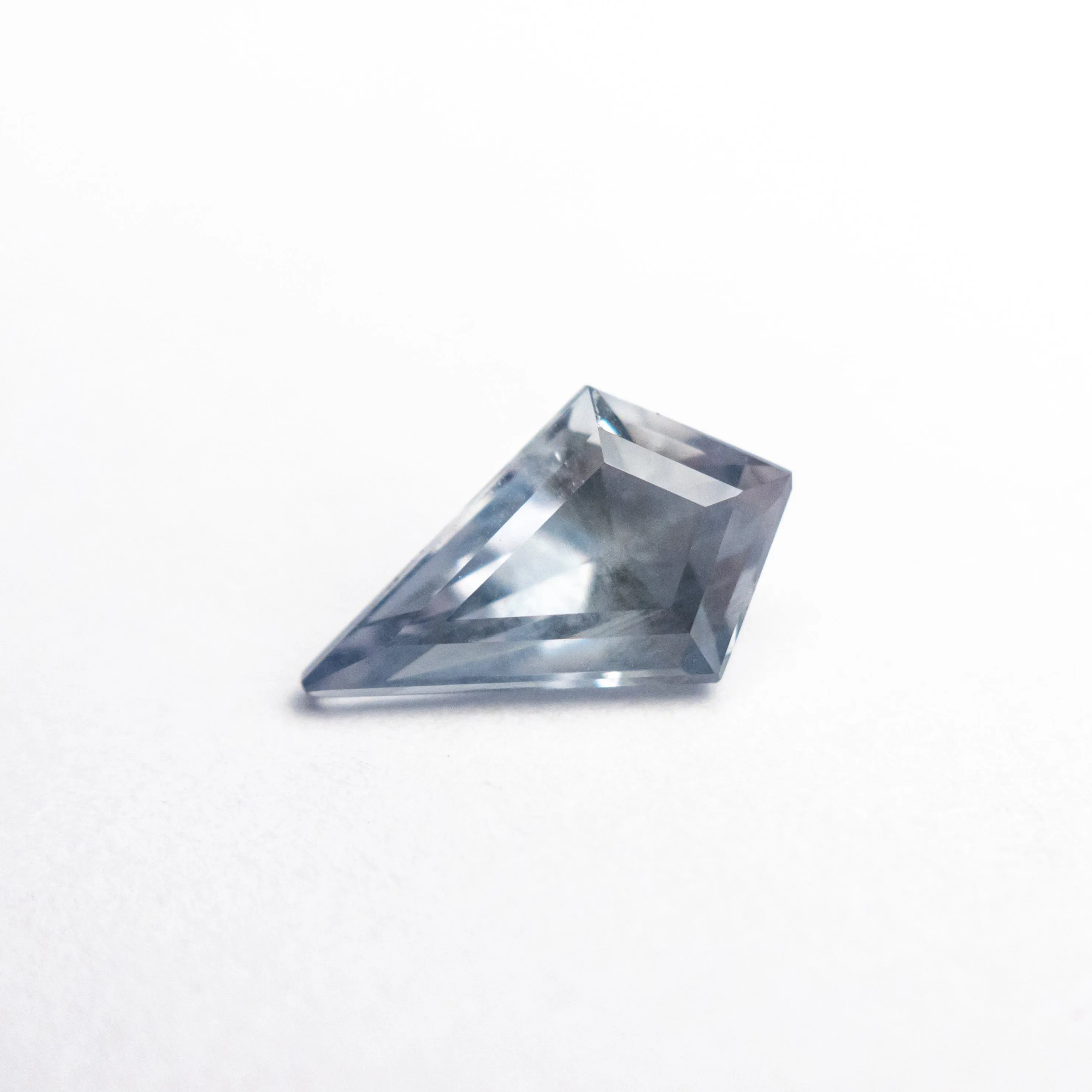 1.00ct 8.91x5.44x3.88mm Kite Step Cut Sapphire 25175-08