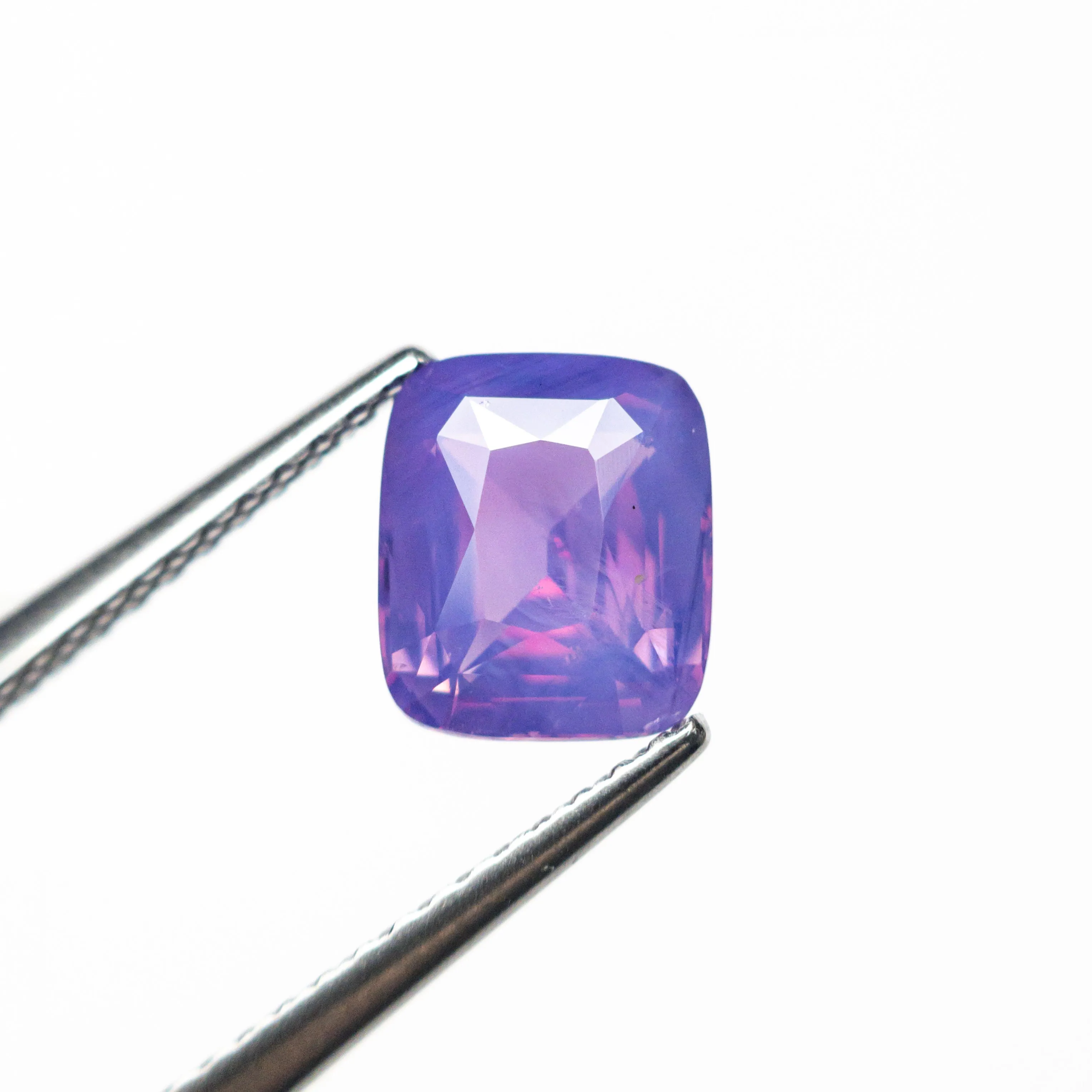 1.53ct 7.04x6.05x3.74mm Cushion Brilliant Sapphire 25248-01