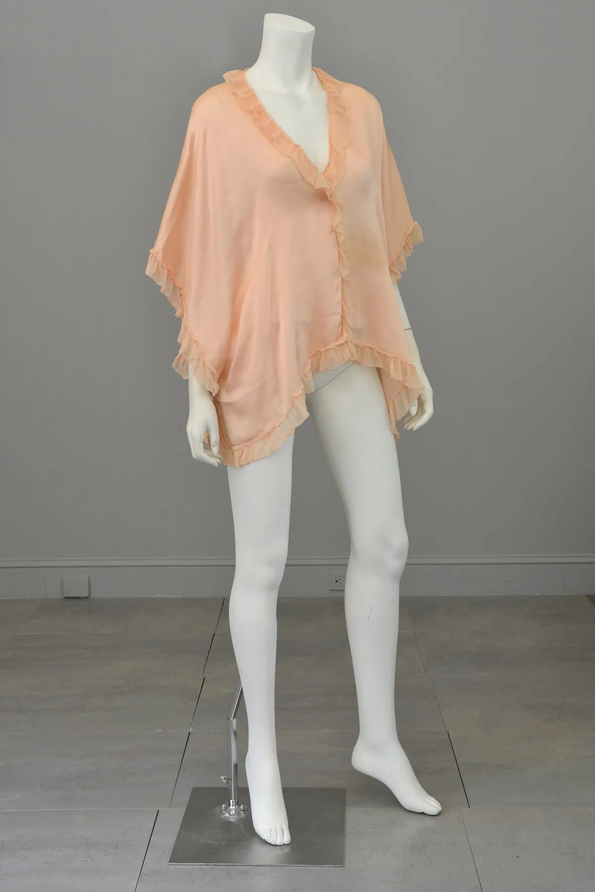 1920s Peachy Pink Silk Satin / Crepe Chiffon Ruffle Capelet Cape Shrug | Restoration Piece