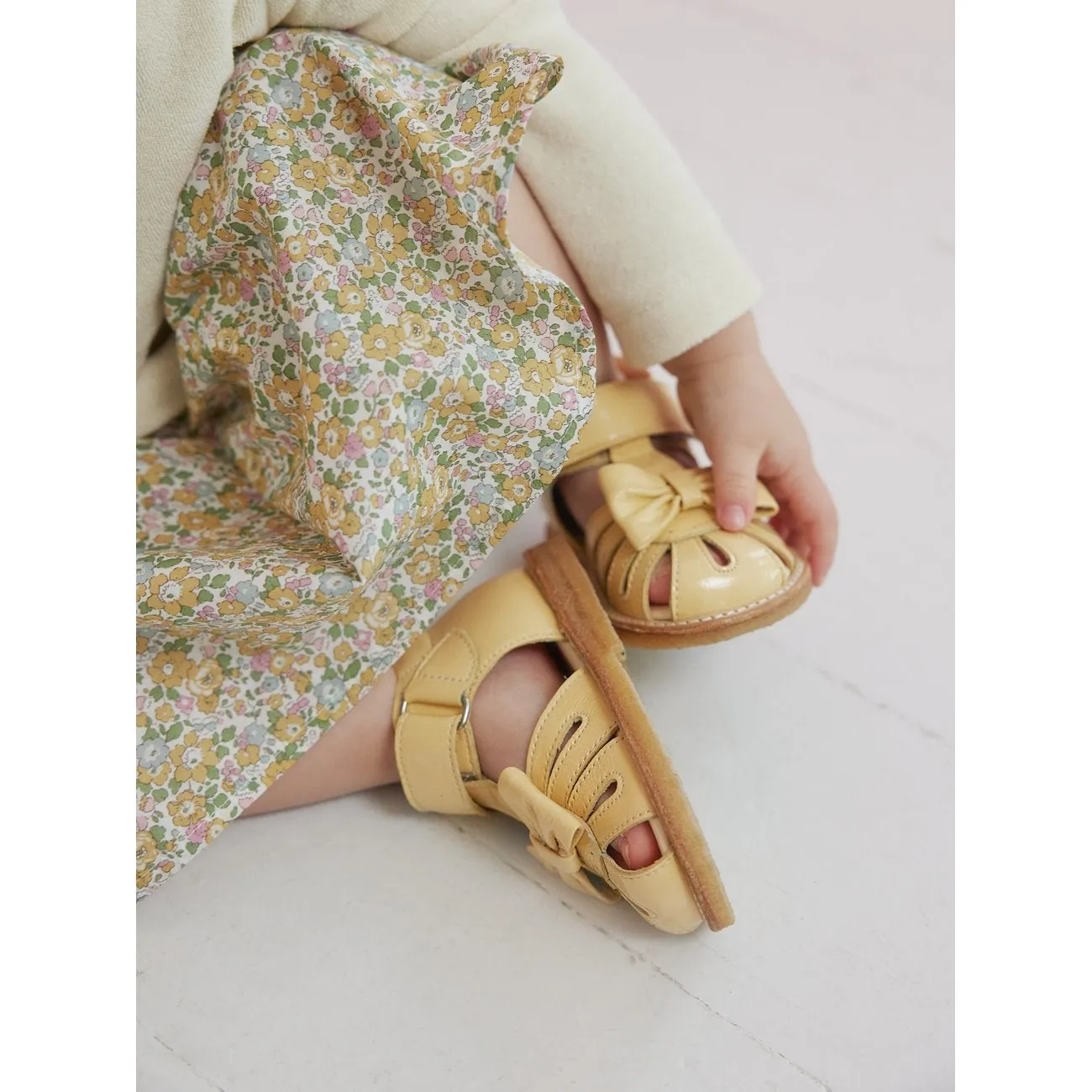 Angulus Starter Sandals Mellow Yellow