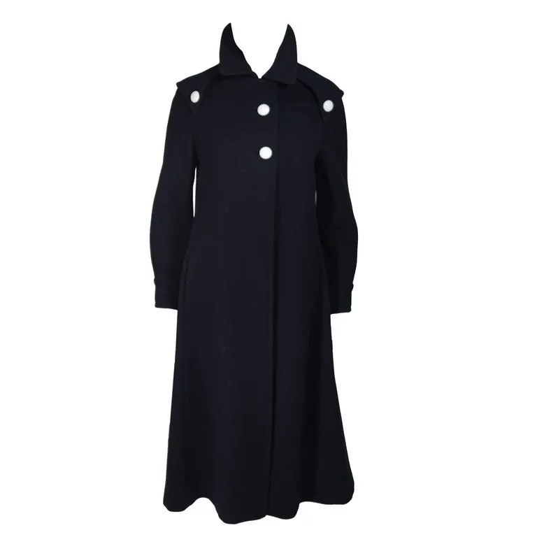 CUDDLE COAT 1980s Navy Wool Coat w/ White Buttons Size 6-8