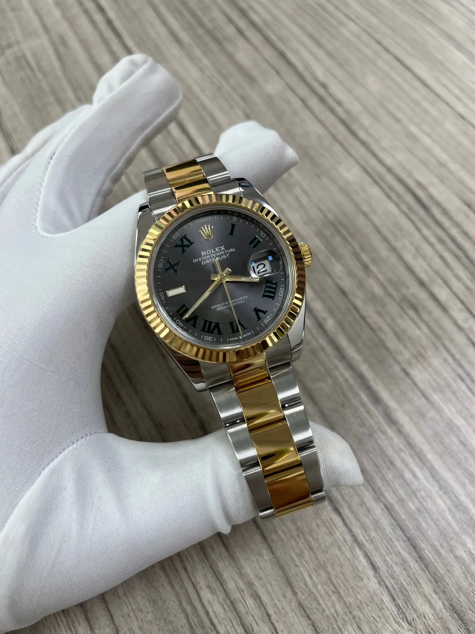 Datejust 41mm Wimbledon Two Tone Yellow Gold/Steel Oyster Bracelet Fluted Bezel (Ref 126333) Naked