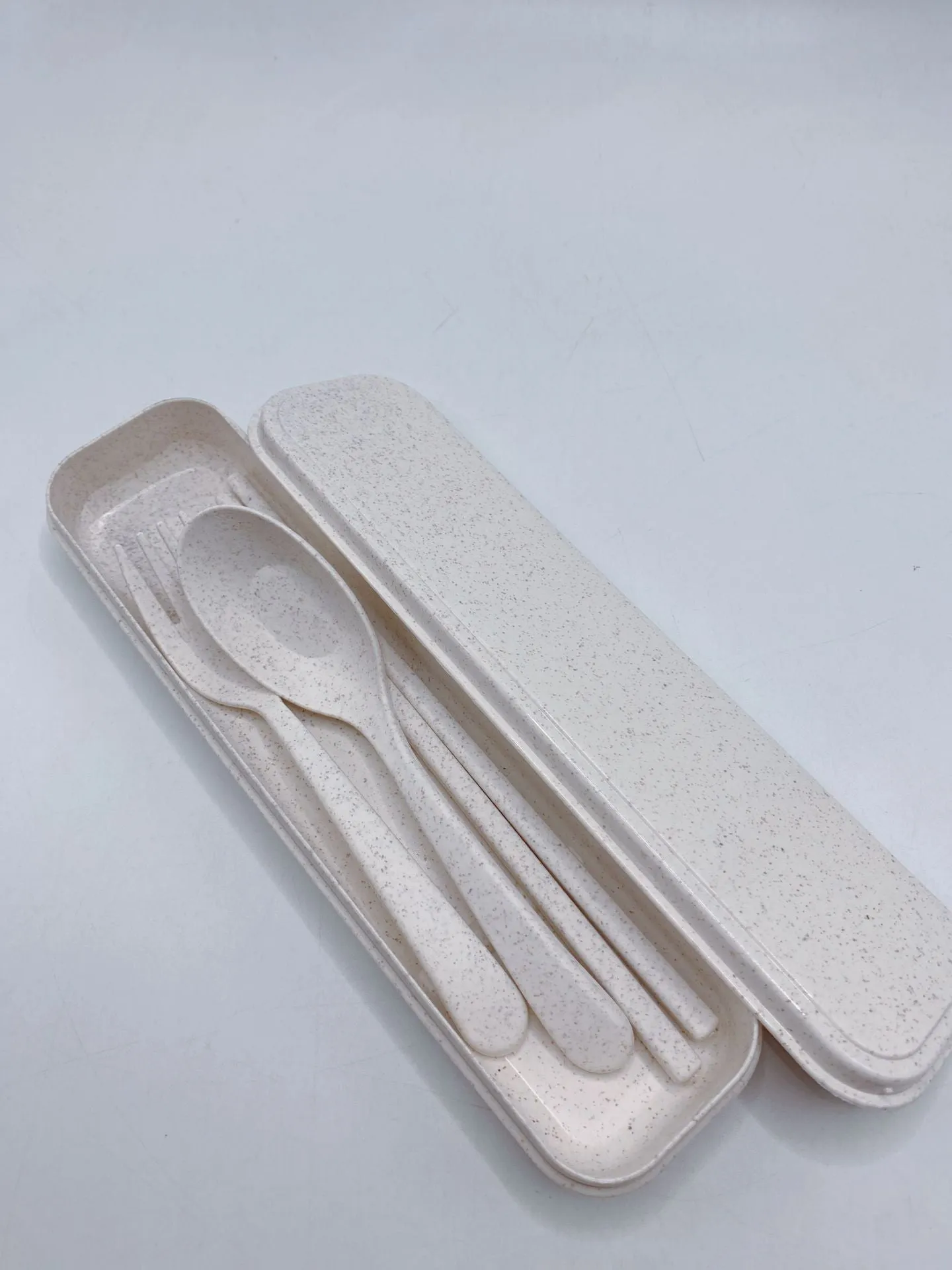 degradable wheat straw tableware