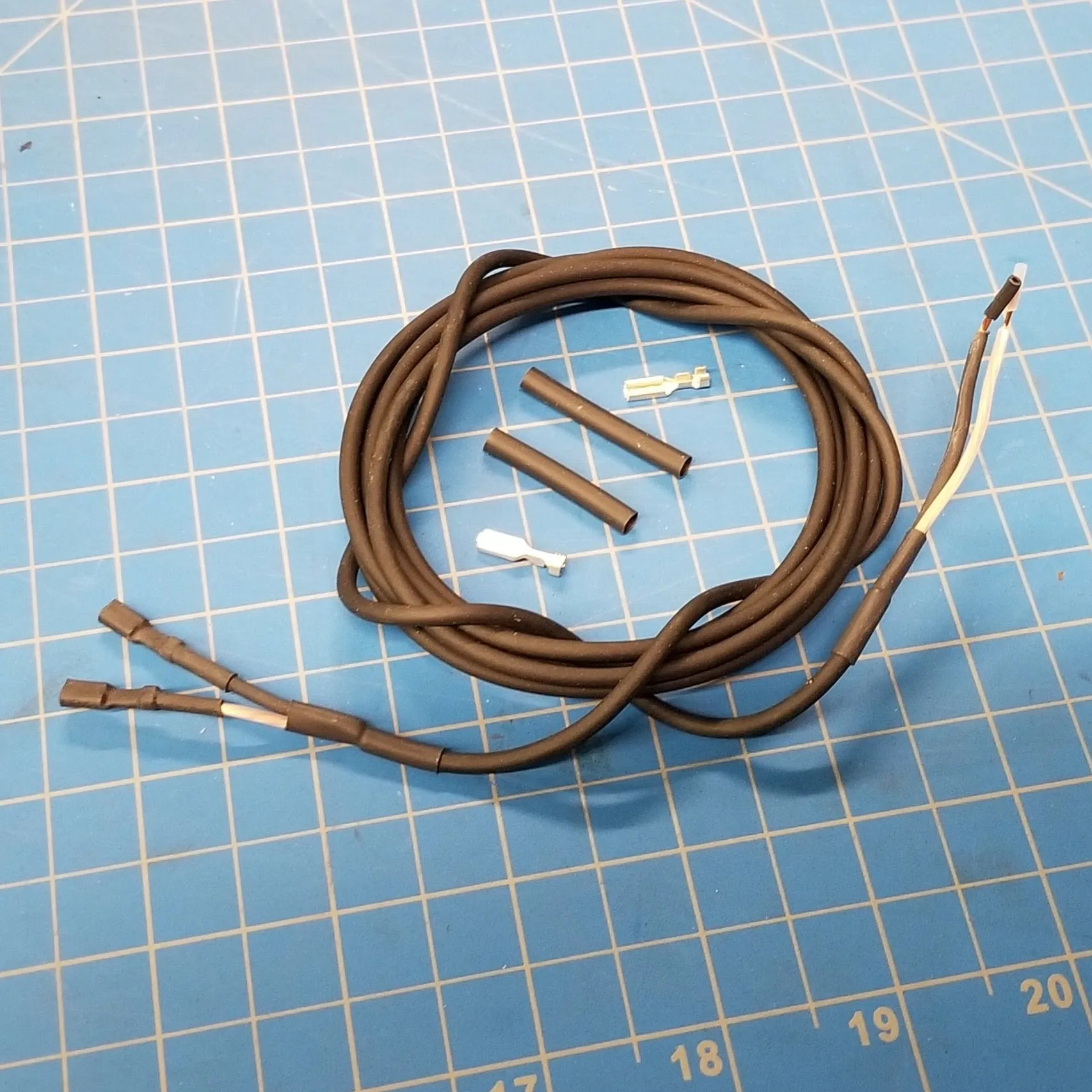 Dynamo tail light wire