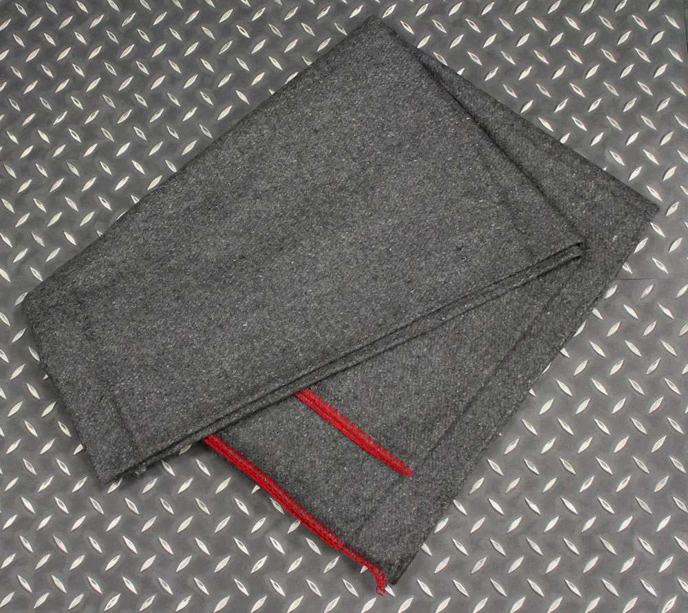 GREY ARMY BLANKET W/ RED EDGES