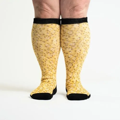 Lazy Daisies Non-Binding Diabetic Socks