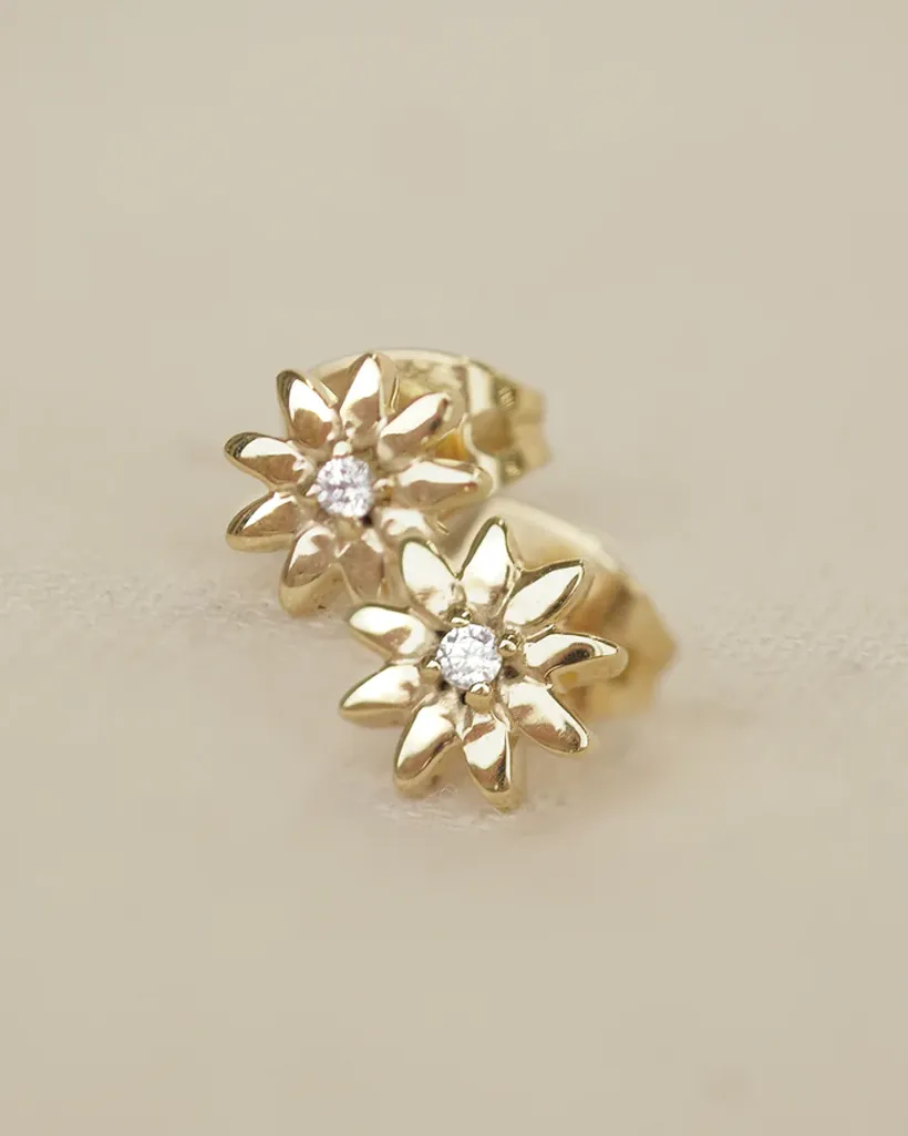 Leilani Solid Gold Flower Diamond Stud