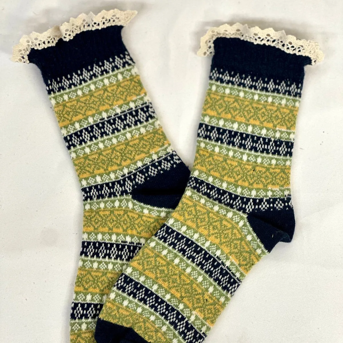 NORDIC design lace topped socks -navy