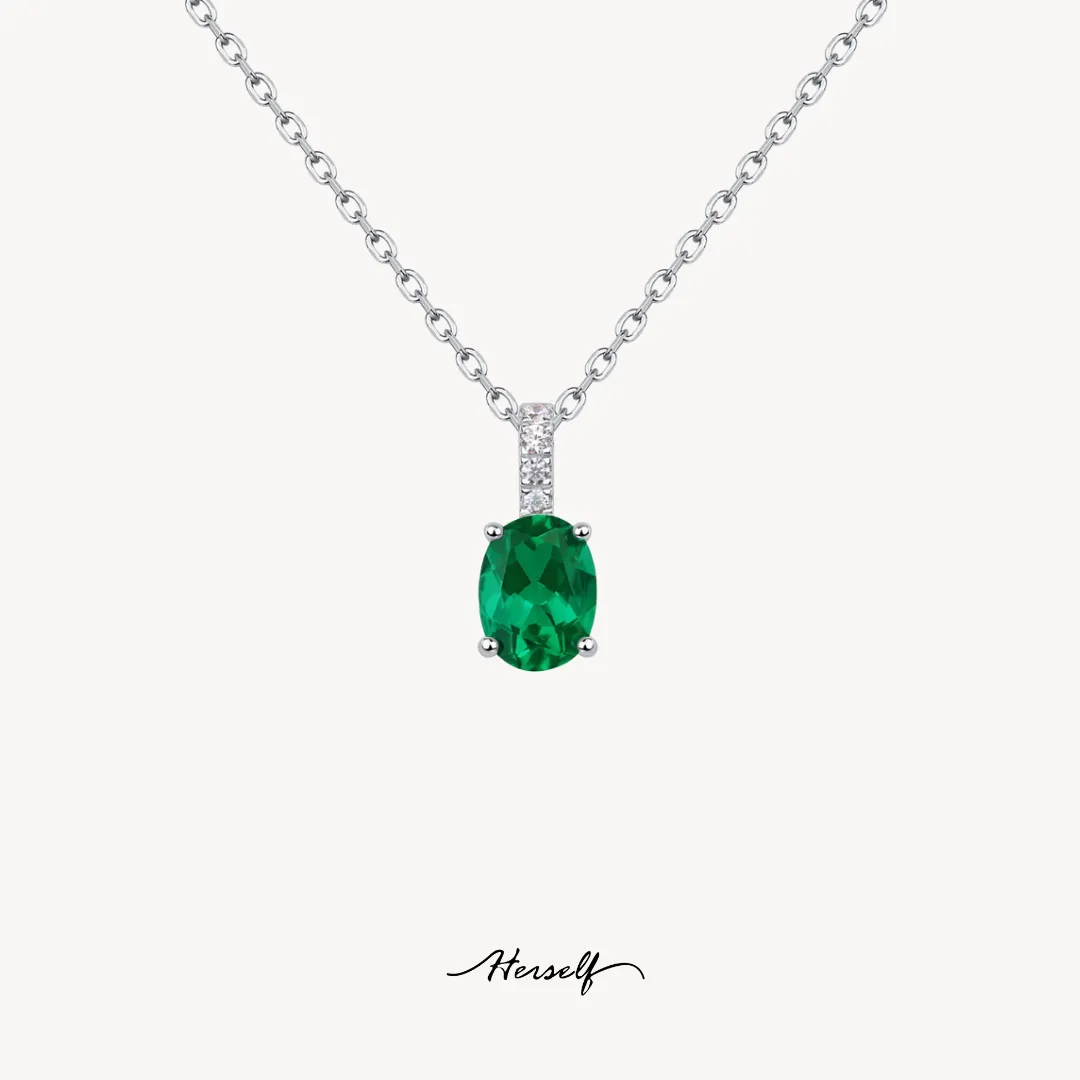 Oval Emerald Pendant Necklace