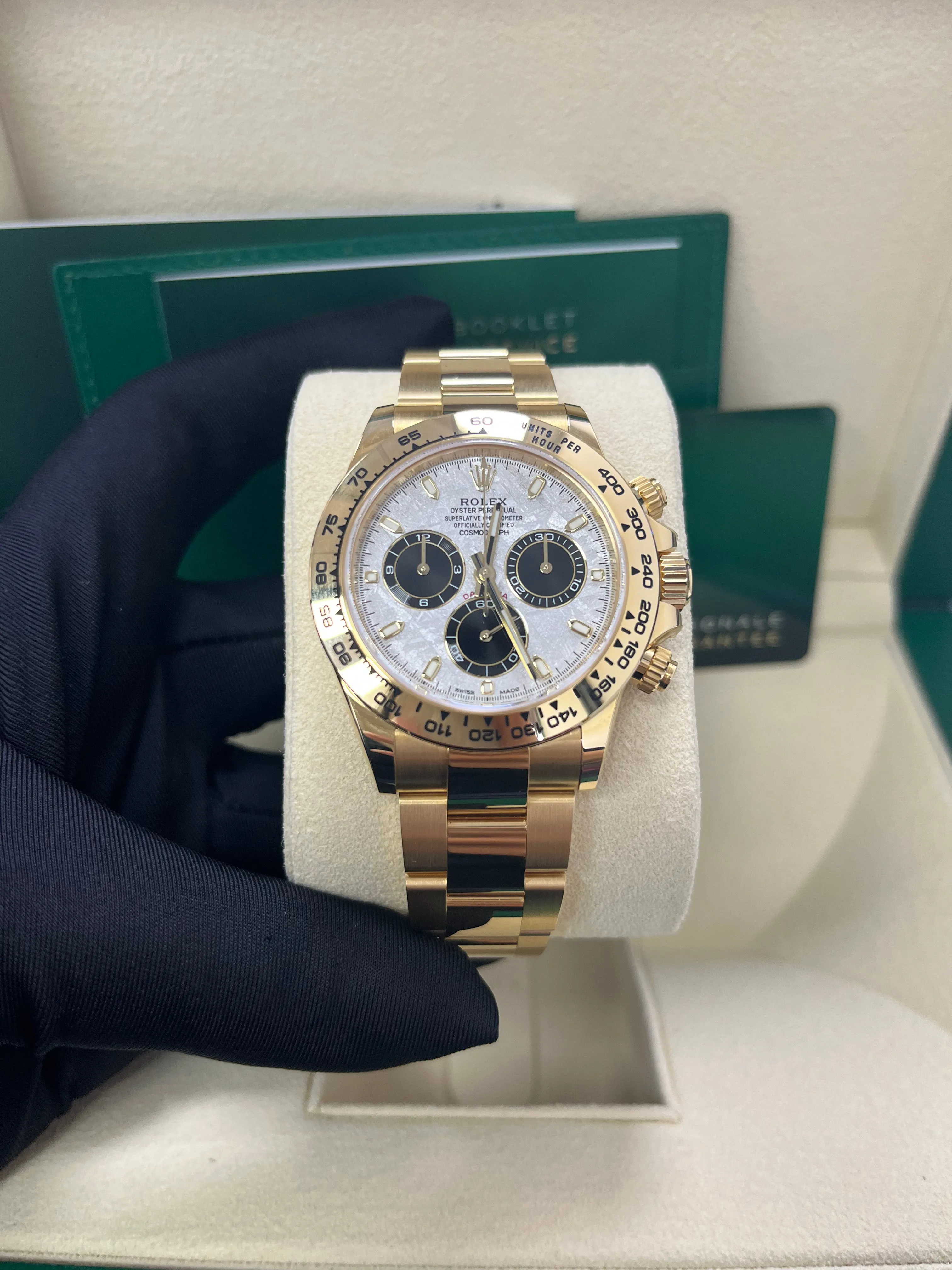 Rolex Cosmograph Daytona Meteorite and Black dial Oyster bracelet (Ref# 116508)