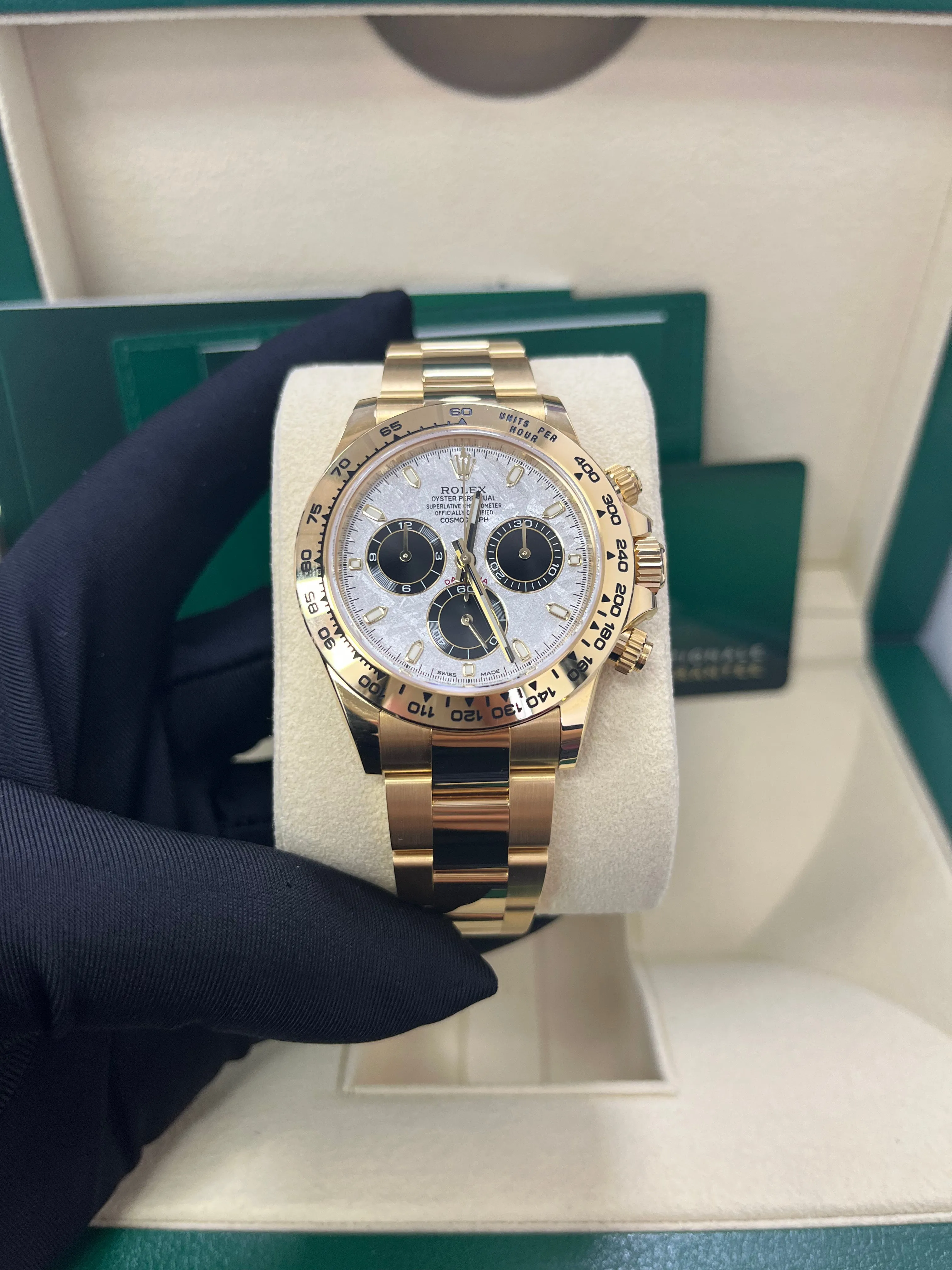 Rolex Cosmograph Daytona Meteorite and Black dial Oyster bracelet (Ref# 116508)